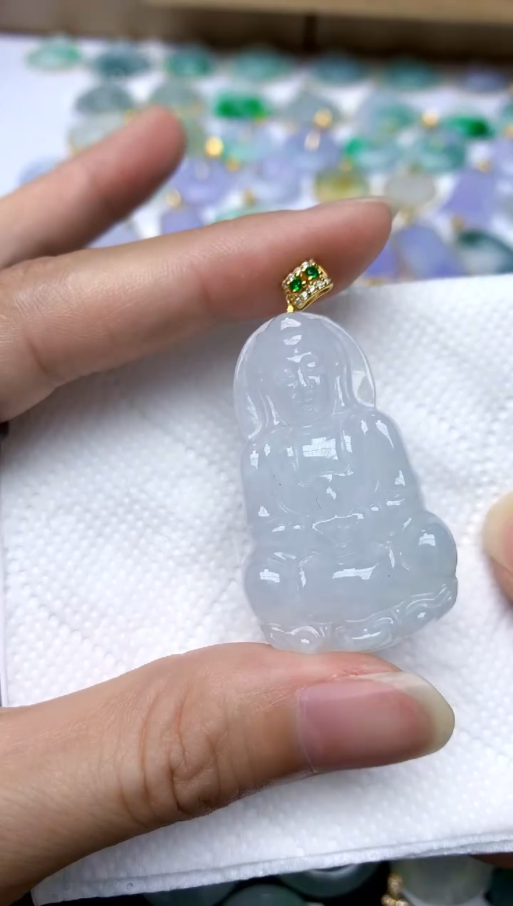 翡翠未镶嵌颈饰天然A货翡翠