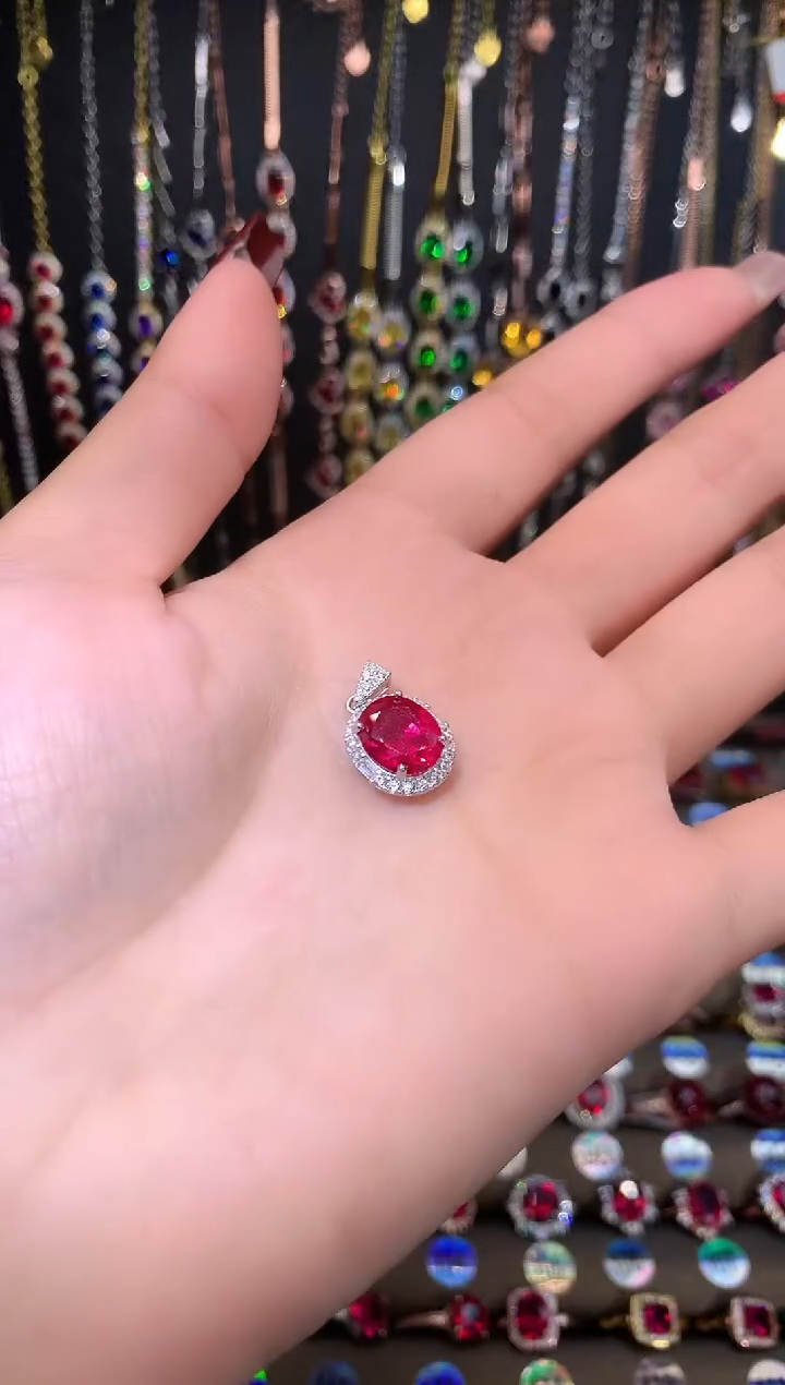 【闪购商品】红宝石吊坠(赠链)银S925镶嵌7.9