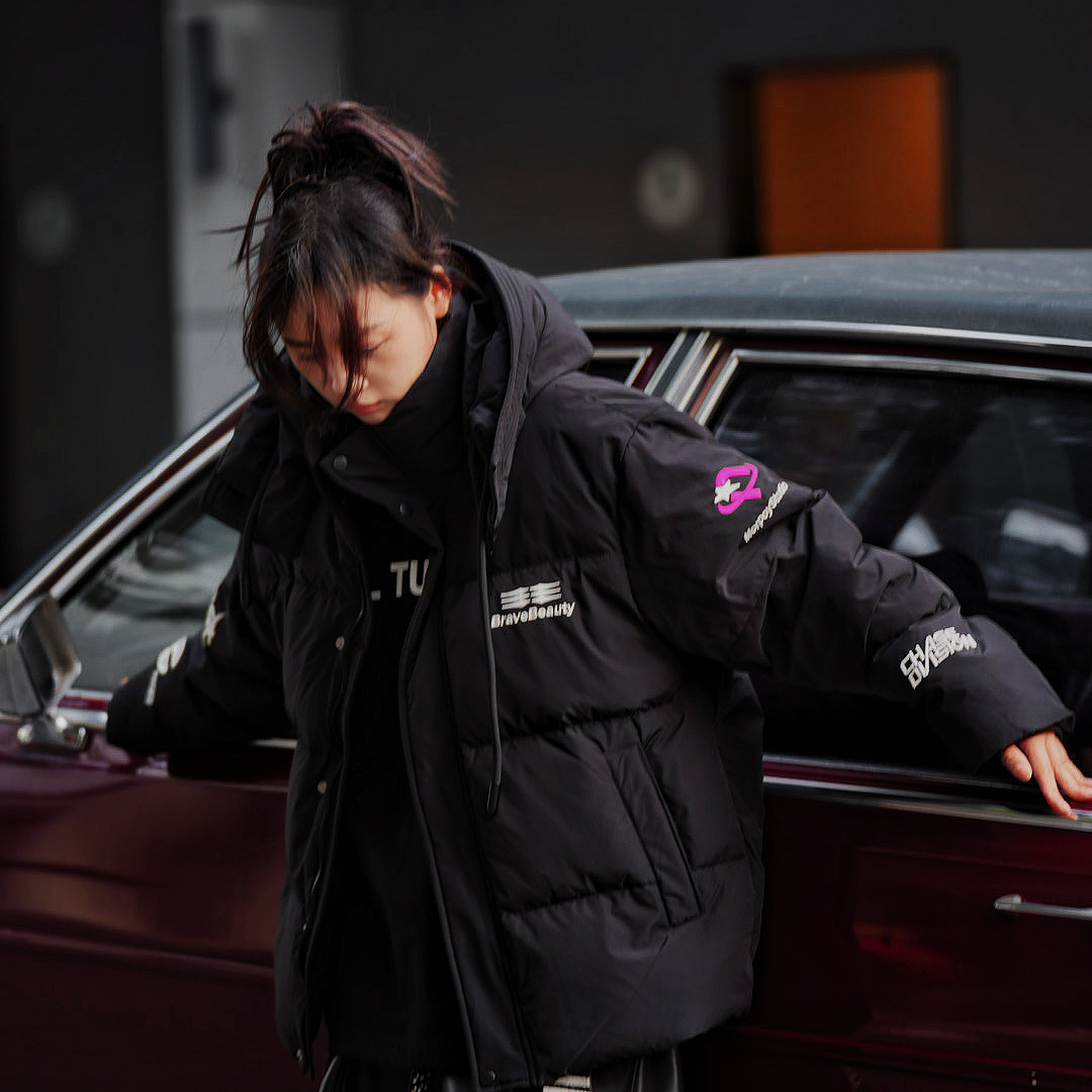 潮牌美式白鸭绒连帽御寒羽绒服男士冬季新款韩版时尚加厚工装外套