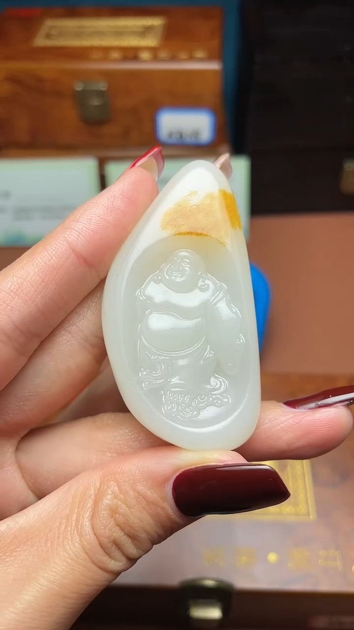未镶嵌和田玉挂件?**哥和田玉
