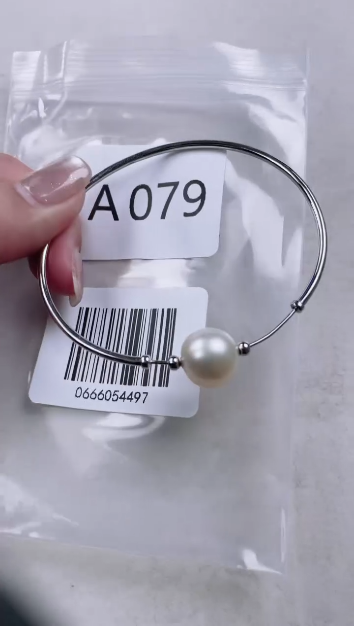 【闪购商品】海水珍珠手镯银S925镶嵌A079