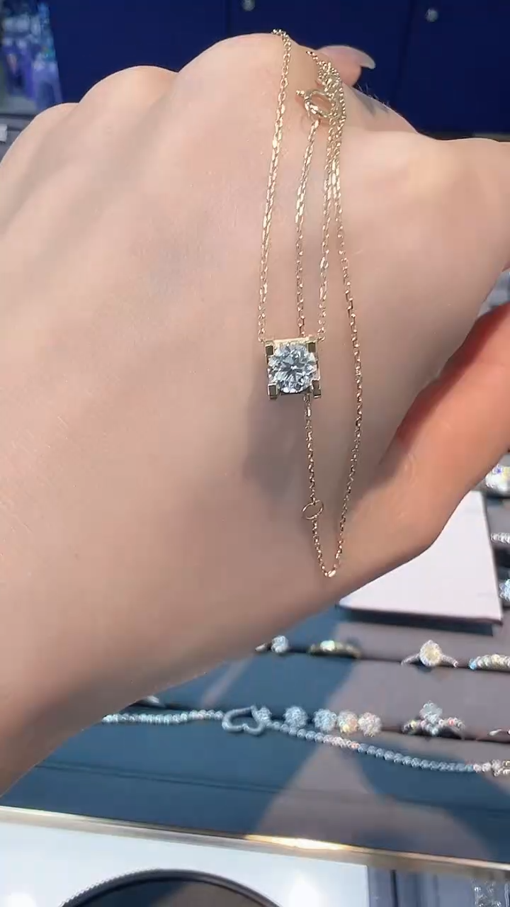 【闪购商品】钻石项链18K金镶嵌项链