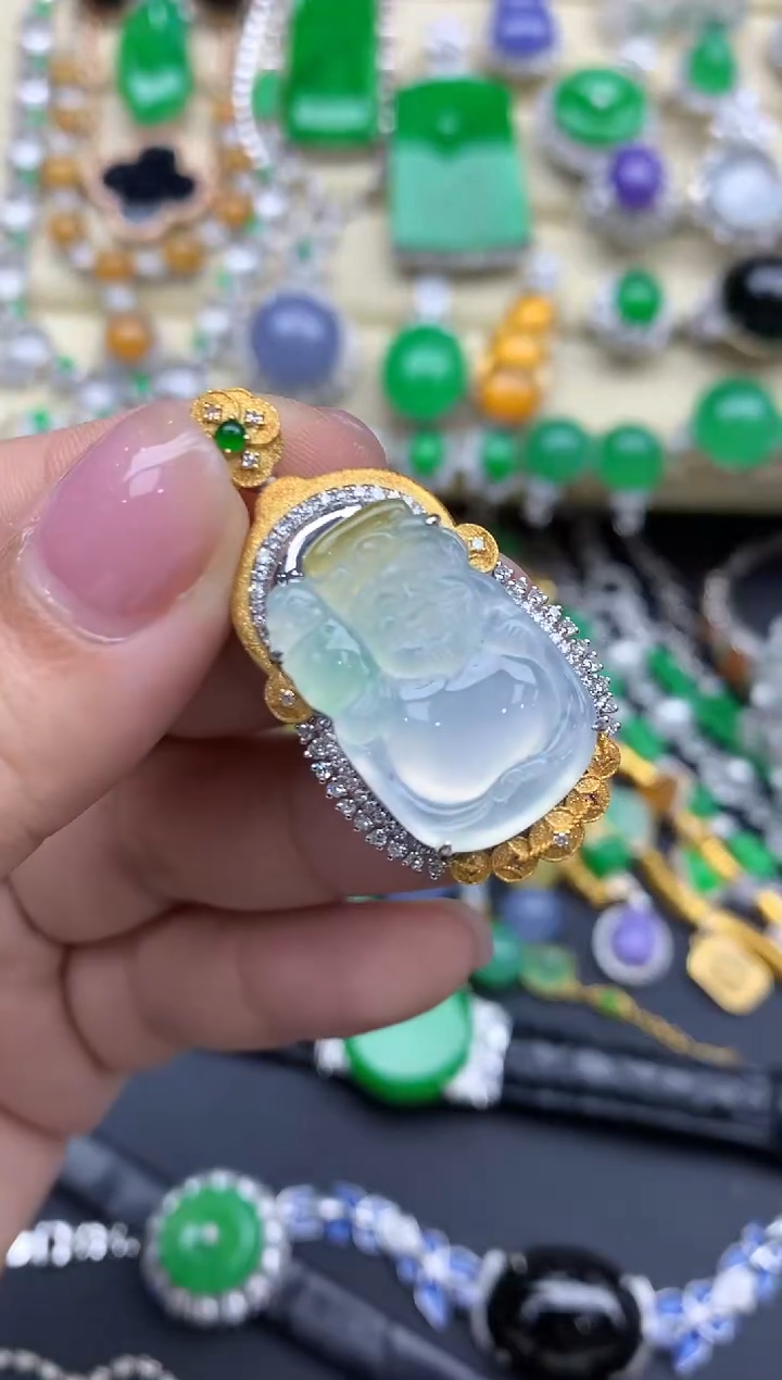 【闪购商品】翡翠颈饰18K金镶嵌852-中国好珍宝