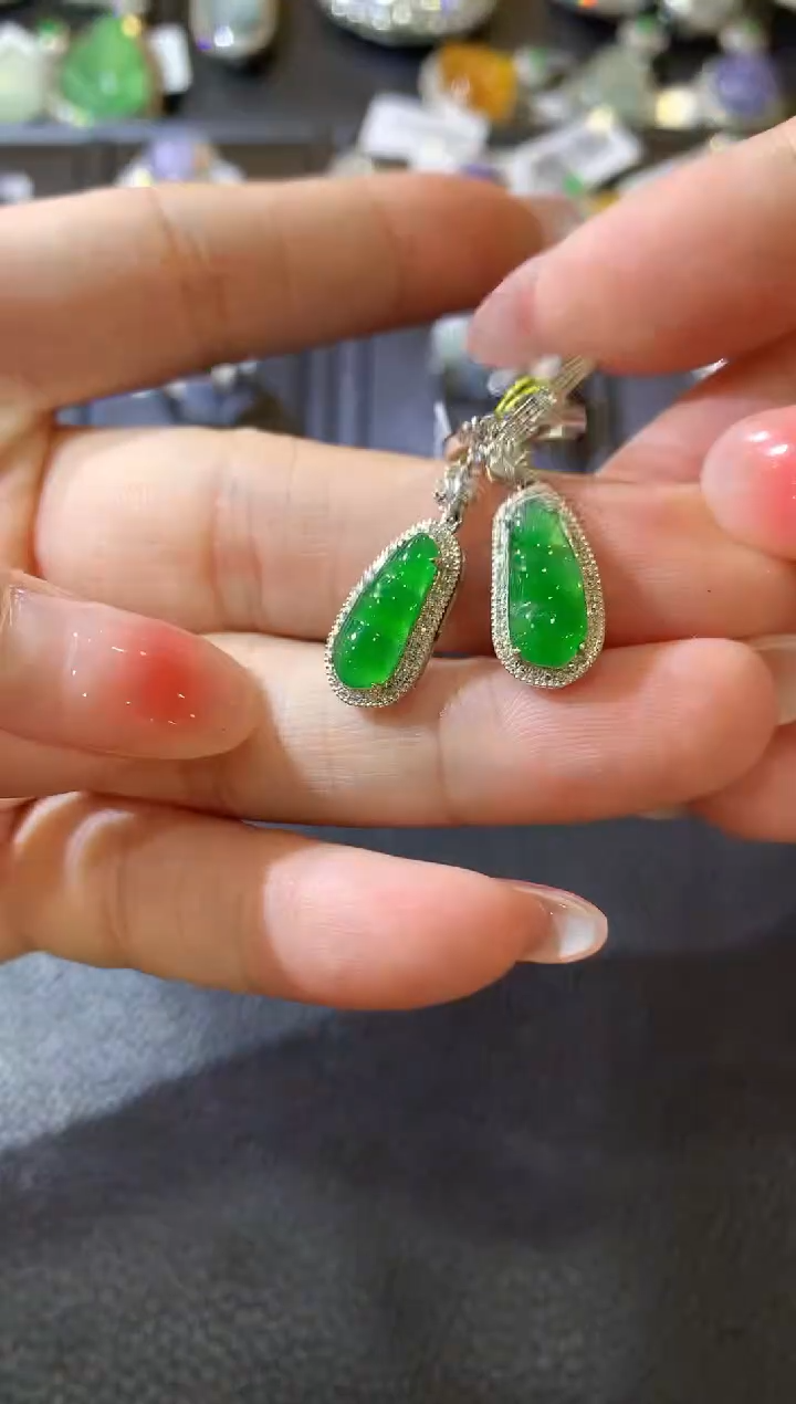 【闪购商品】翡翠耳饰18K金镶嵌D52 翡翠