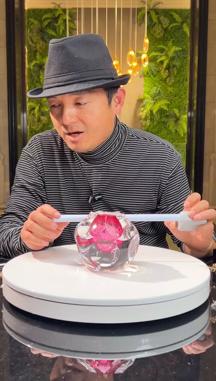 【闪购商品】摆件AJ1010002金红香薰瓶摆件