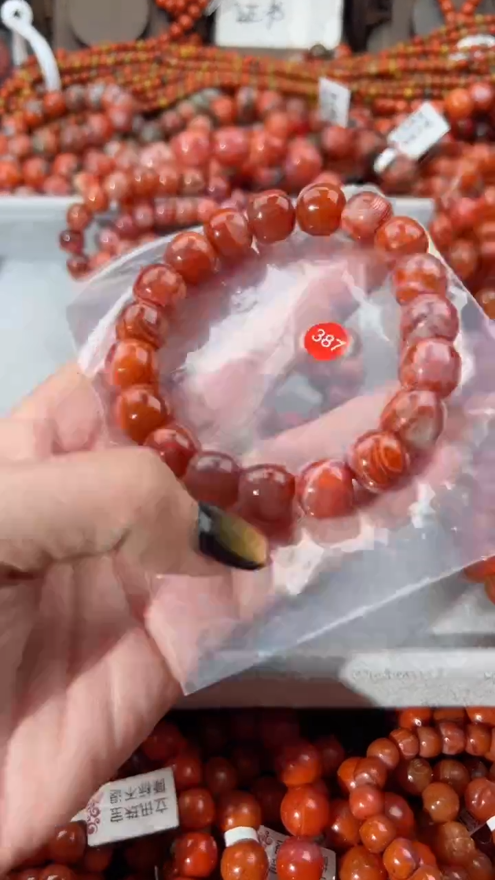 【闪购商品】南红玛瑙手串未镶嵌12+