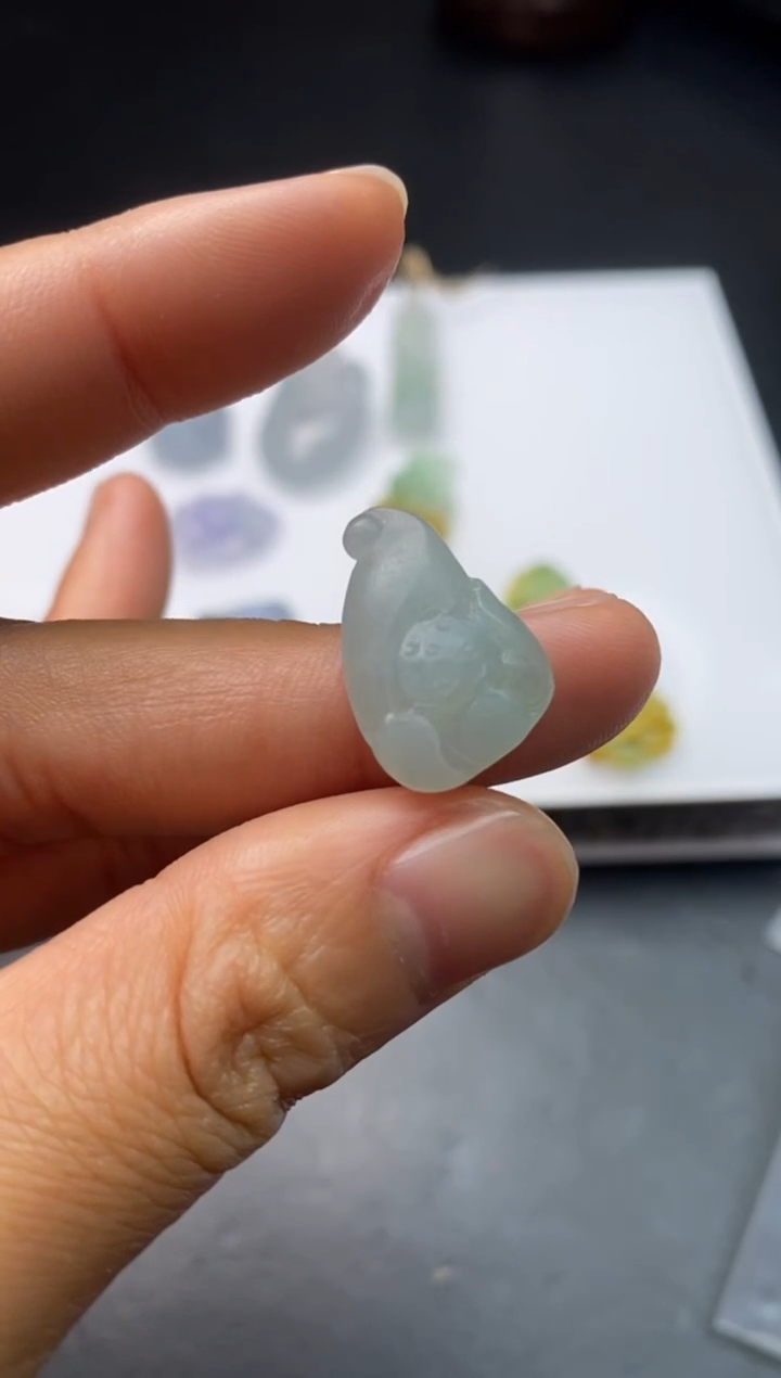 【闪购商品】定制翡翠未镶嵌翡翠毛货~