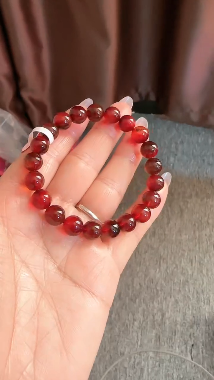 【闪购商品】琥珀手链未镶嵌规格9血珀灵草珀手串#65