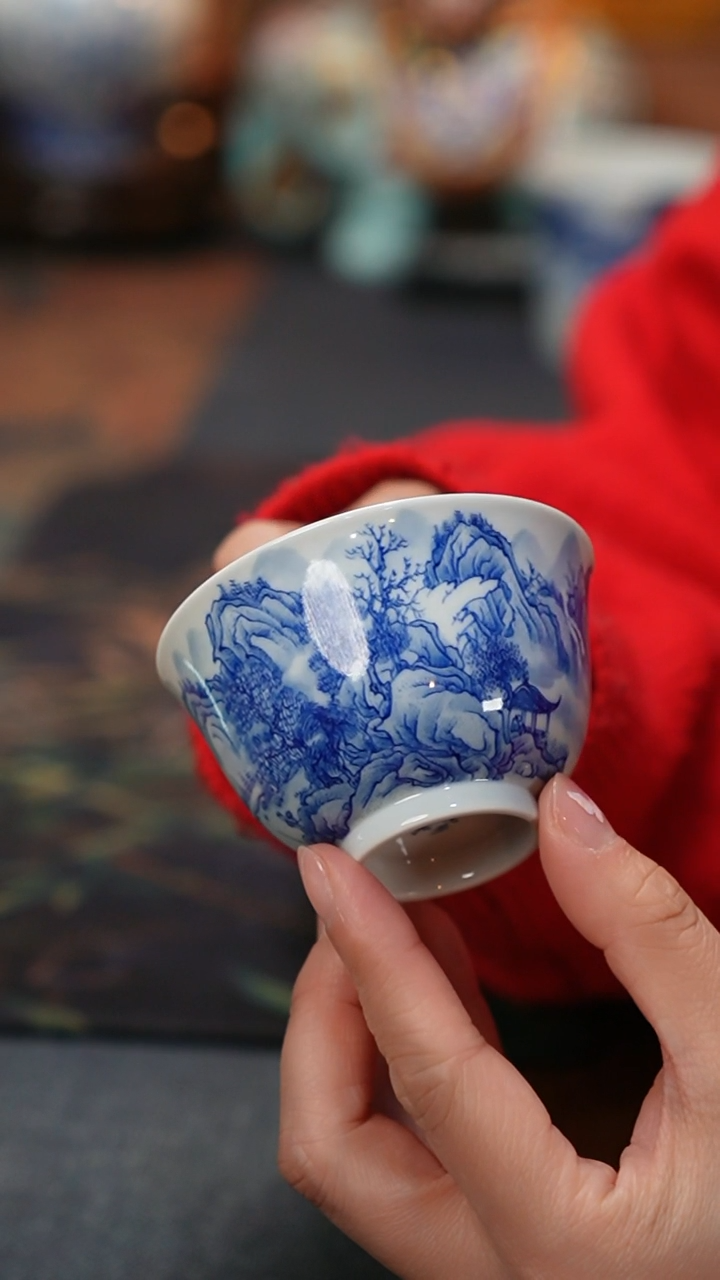 【闪购商品】FL全手工手绘青花山水元宝杯