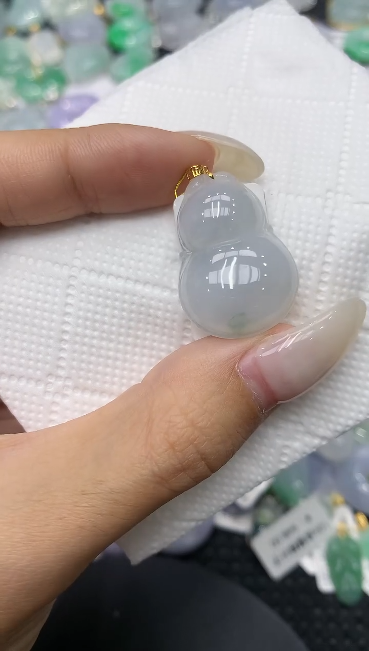 颈饰18K金镶嵌翡翠11111111111