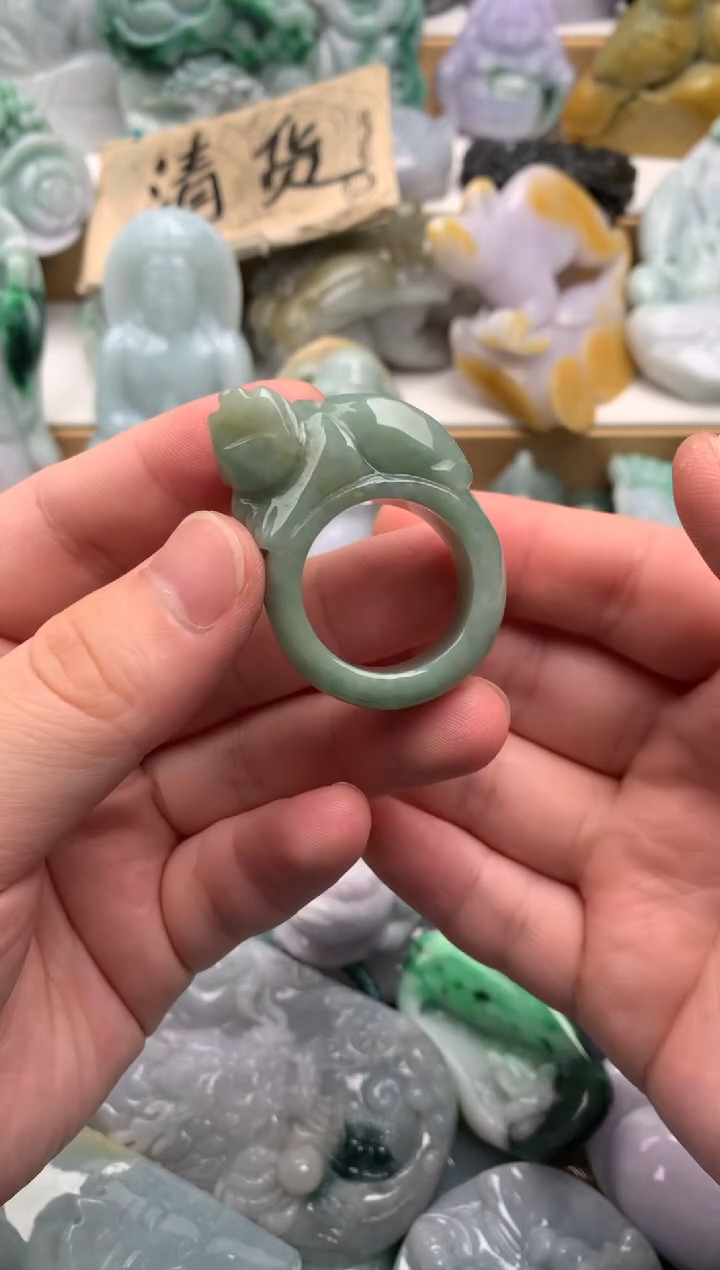 吊坠(不含链)未镶嵌翡翠1