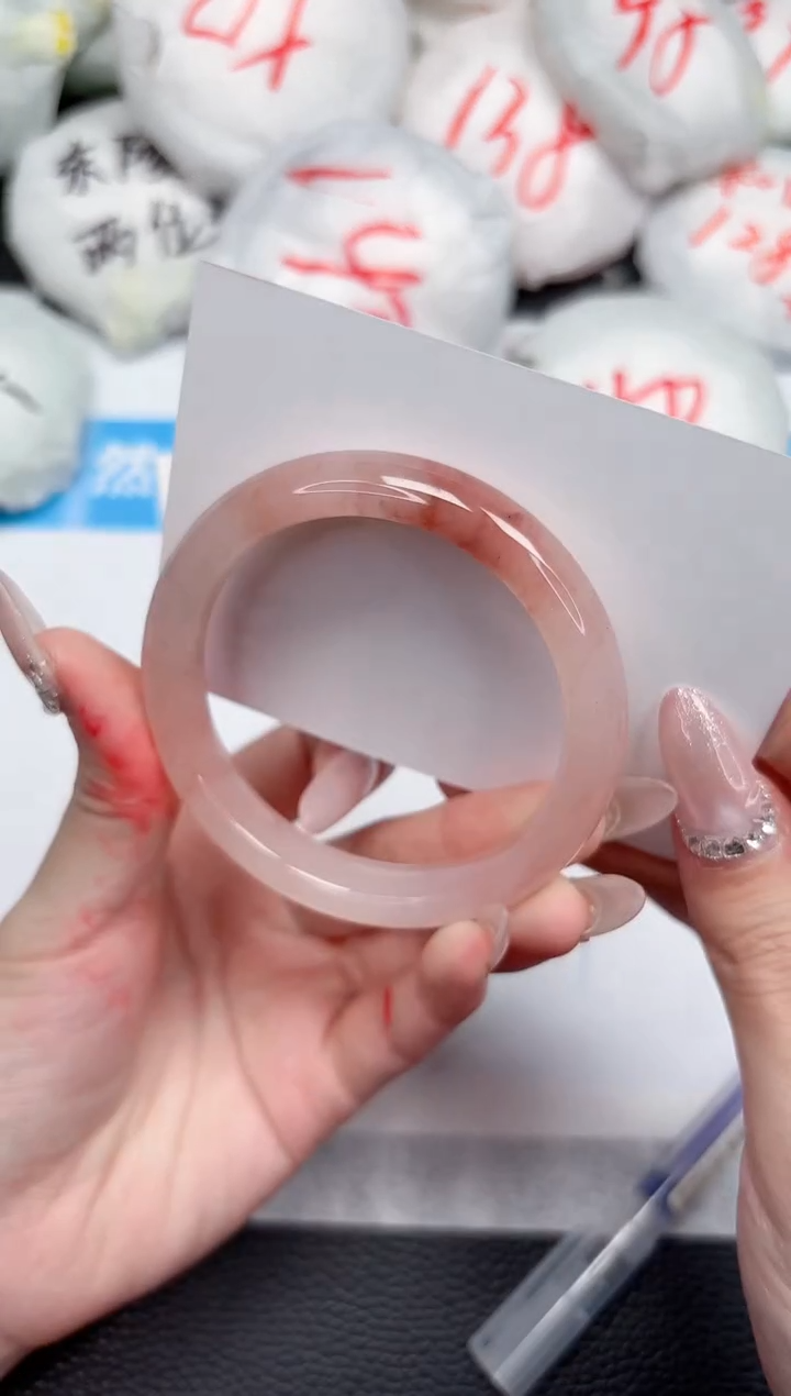 【闪购商品】石英质玉手镯未镶嵌225-53.1