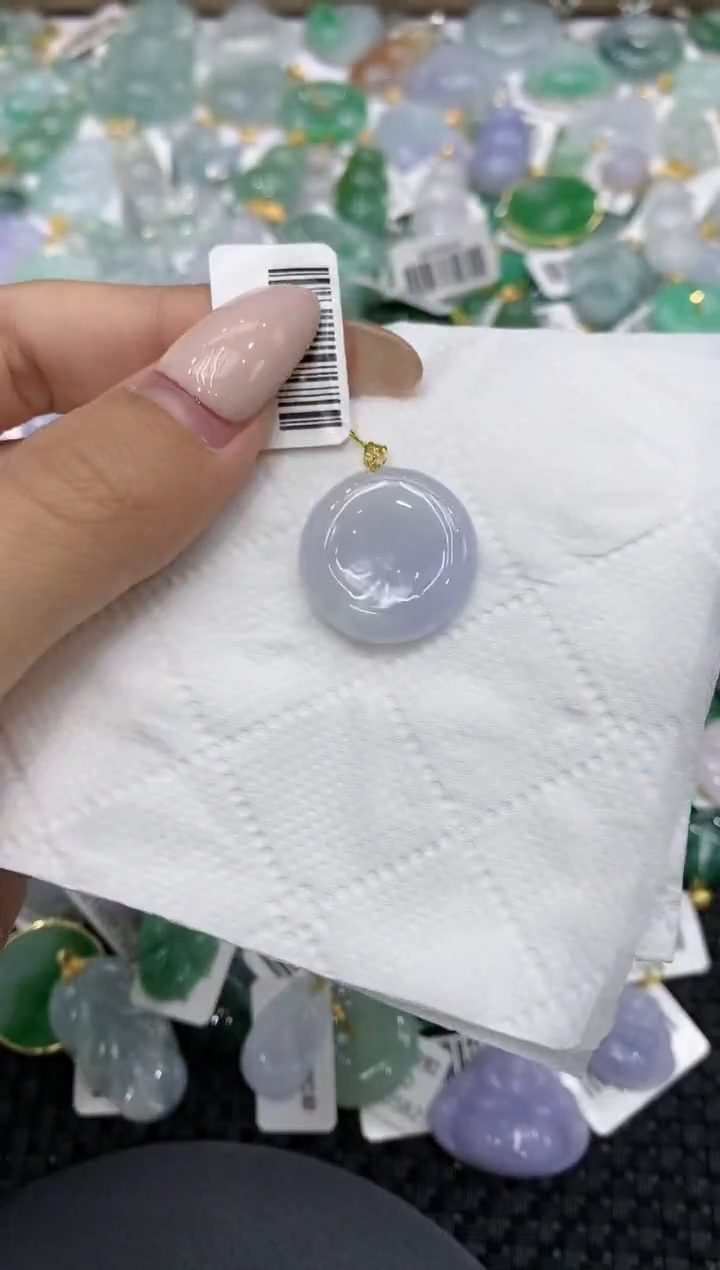 颈饰18K金镶嵌翡翠111111111111