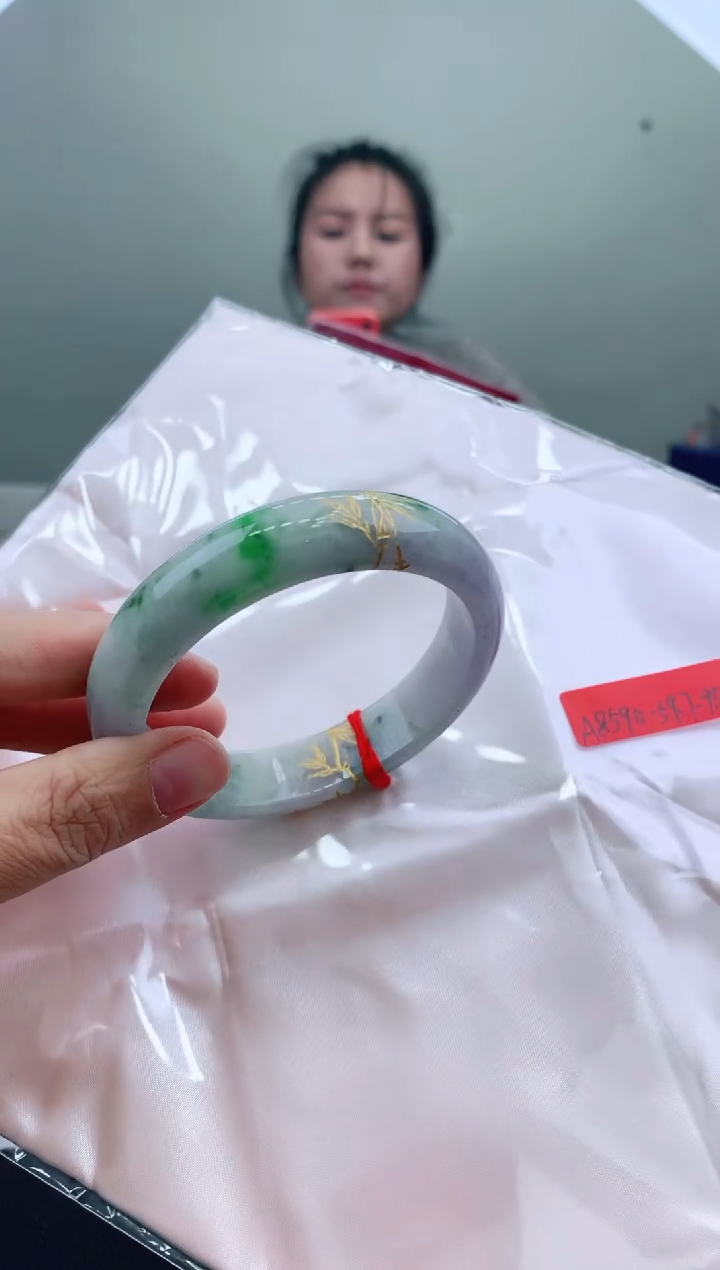 未镶嵌手镯翡翠59