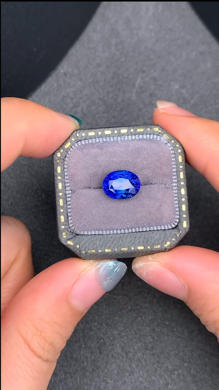 【闪购商品】蓝宝石裸石未镶嵌3.37克拉