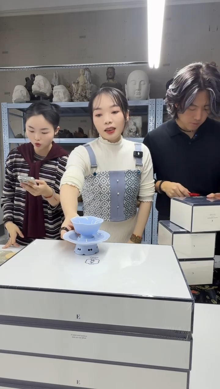 莲舞·宋韵高足盏（粉蓝）