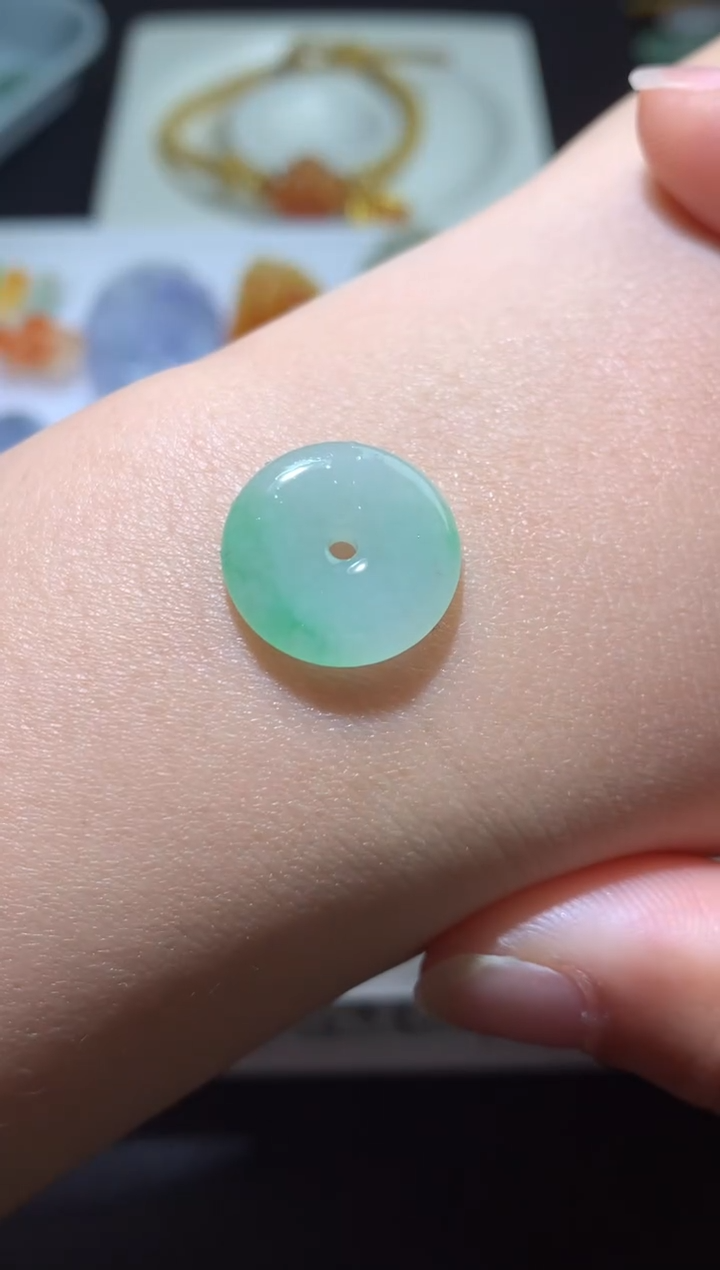 【闪购商品】定制翡翠未镶嵌毛货