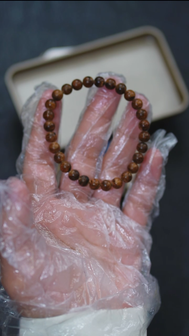 沉香沉香碎屑老挝红土0.6单圈3.97克