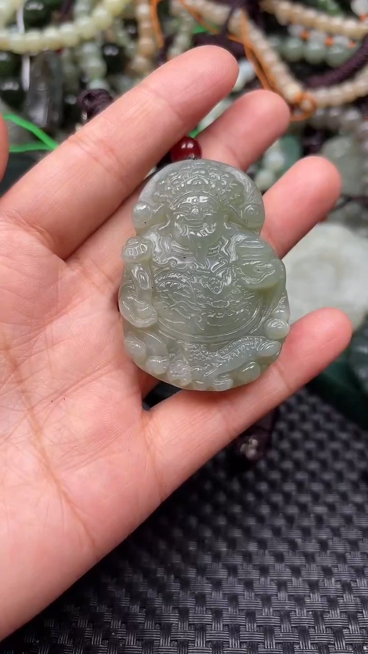 【闪购商品】和田玉未镶嵌颈饰1