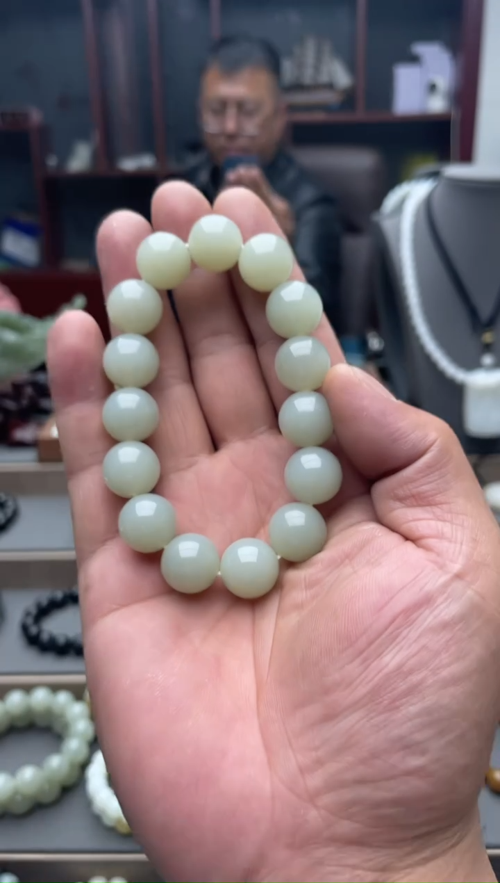 未镶嵌手串和田玉亦**梦青白卡14