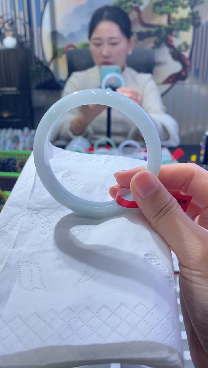 【闪购商品】翡翠手镯未镶嵌00008636