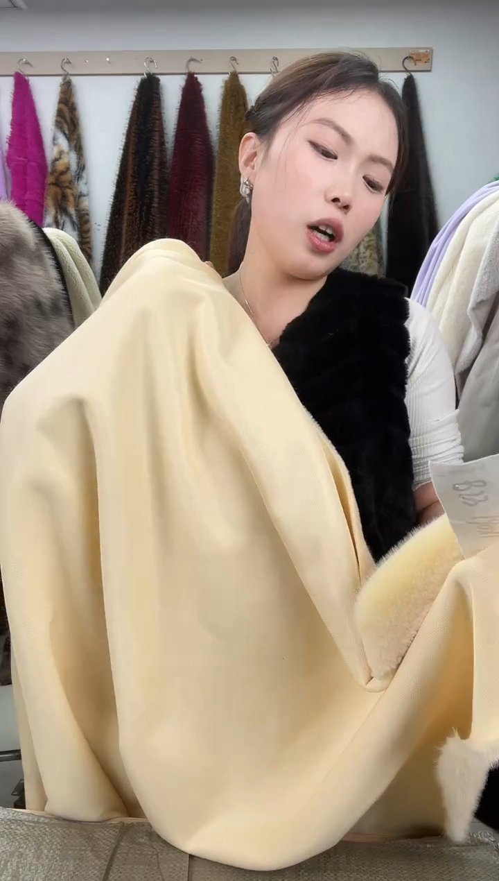 狐狸毛B23尺寸1.9*1