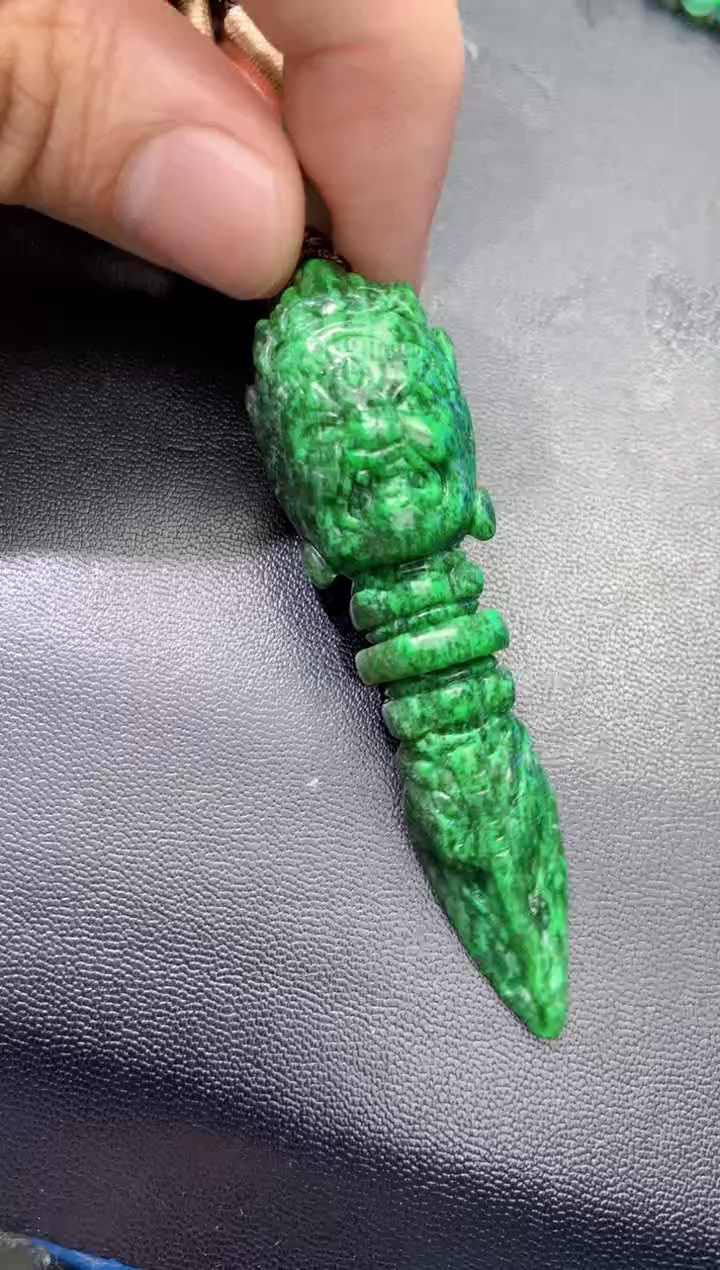 颈饰未镶嵌翡翠天然缅甸翡翠a货