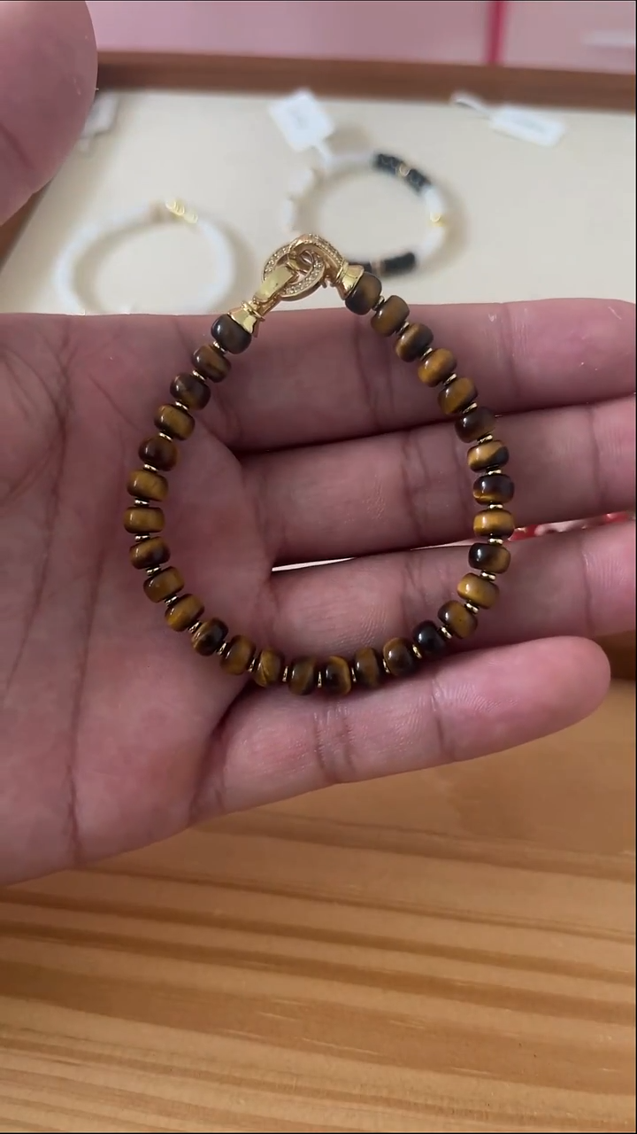 合金手串木变石卡5.9mm虎眼石手串