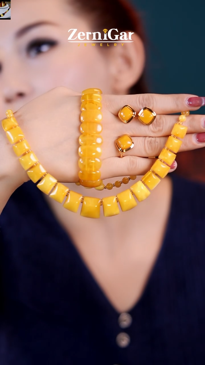 【闪购商品】琥珀颈饰未镶嵌天然琥珀四件套