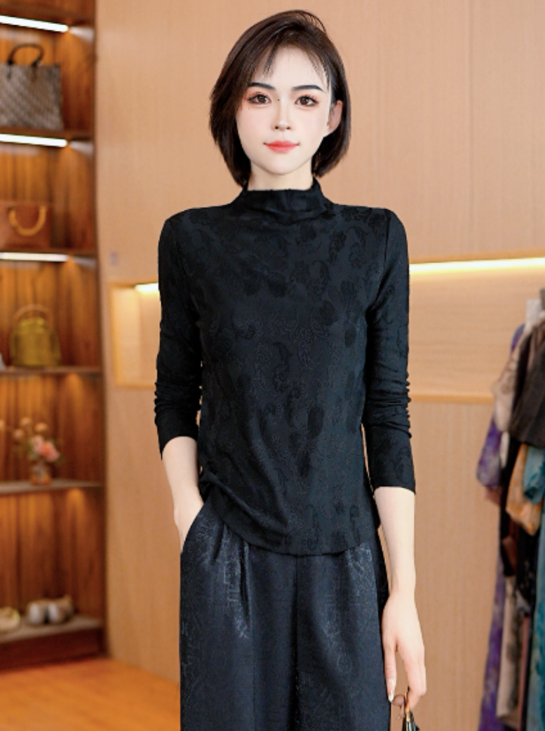 1602-3新款女士长袖打底针织小衫