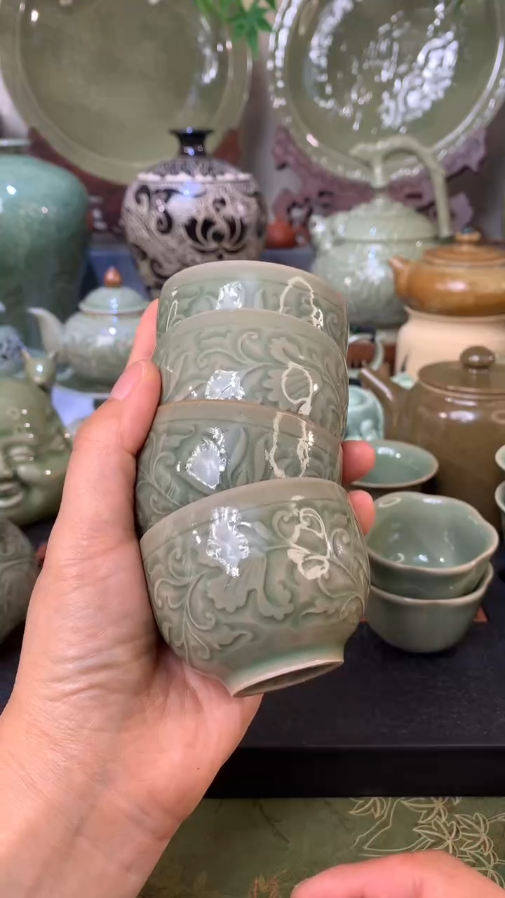 耀州窑瑕品缩釉足裂青瓷刻花缠枝莲纹小茶杯60CC四只