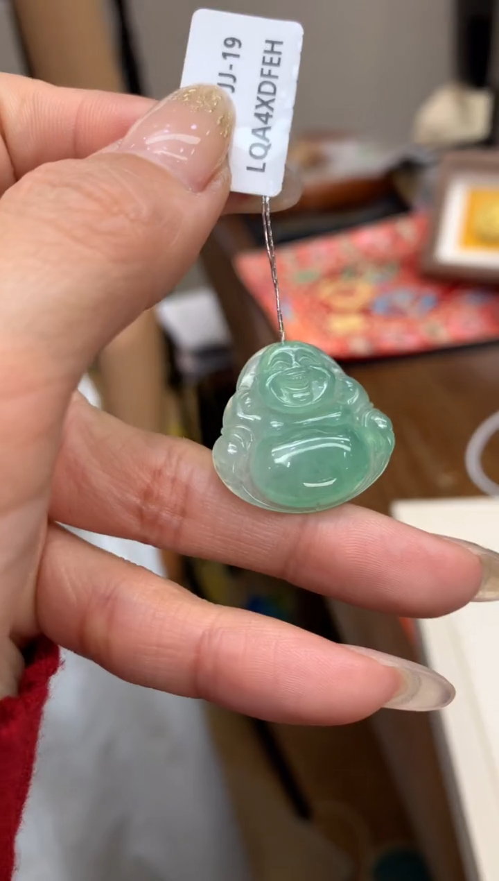 【闪购商品】翡翠颈饰未镶嵌佛公