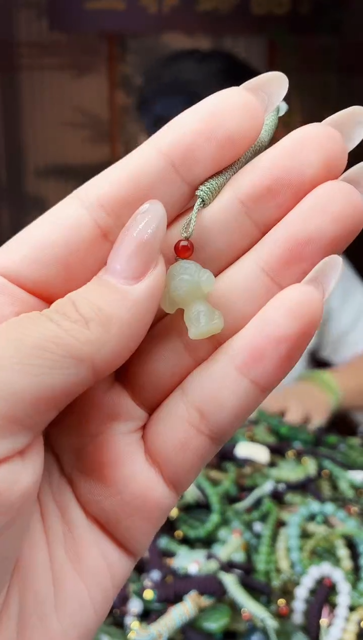 颈饰未镶嵌和田玉多样性发货拍一发一