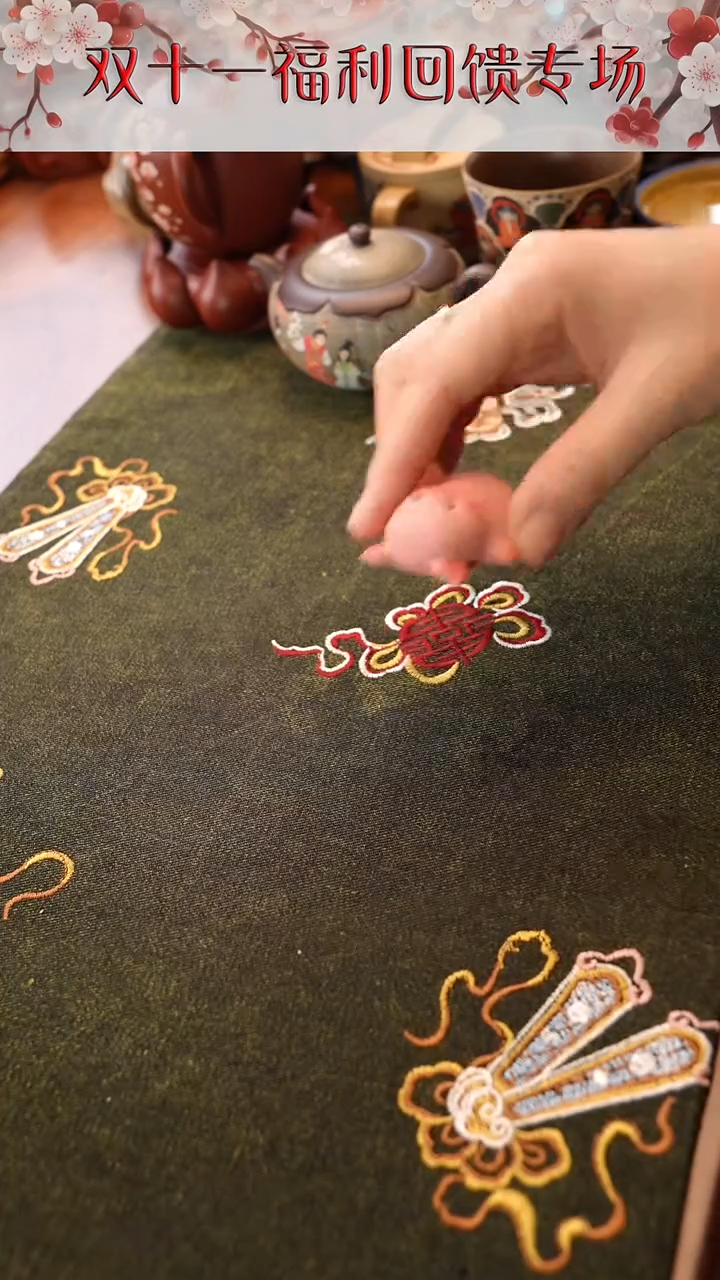 茶壶紫砂粉红躺平猪