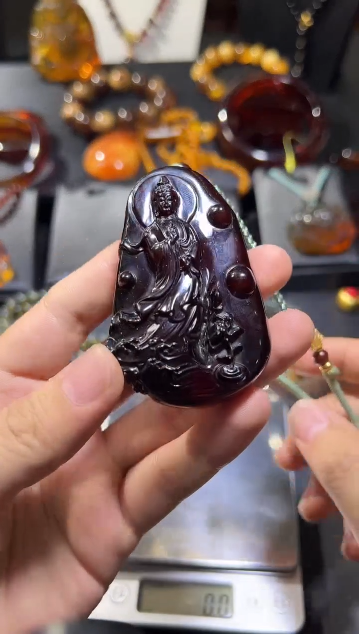 【闪购商品】琥珀颈饰未镶嵌28