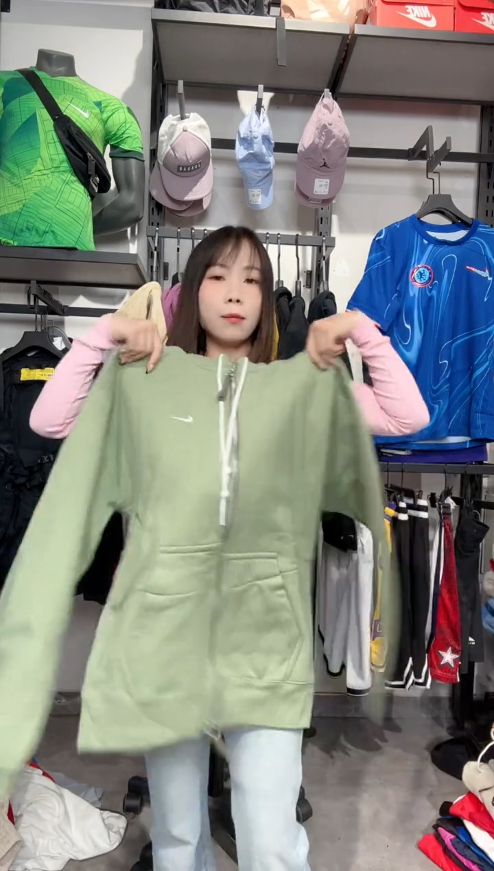 1314   编码 瑕疵款直播间过款为准 尺码M
