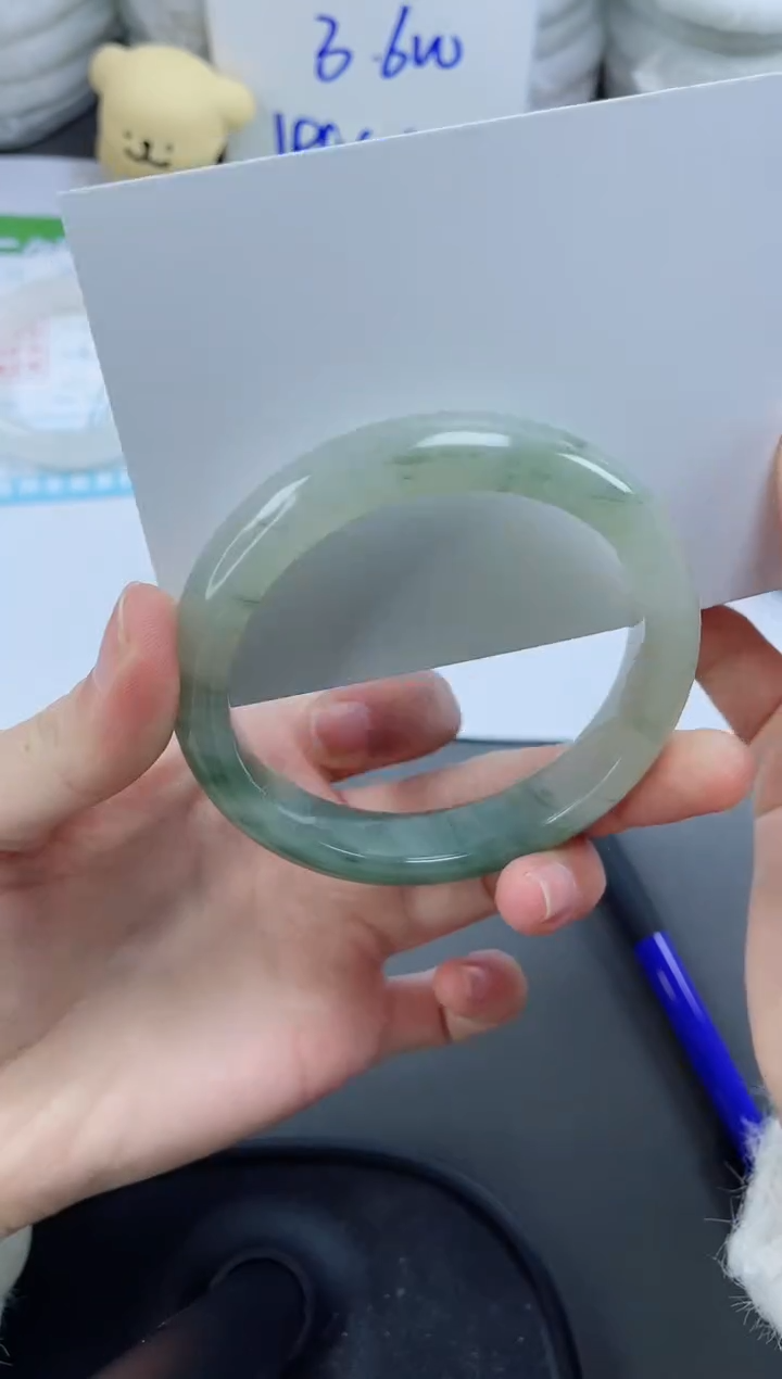 【闪购商品】石英质玉手镯未镶嵌192-58.7