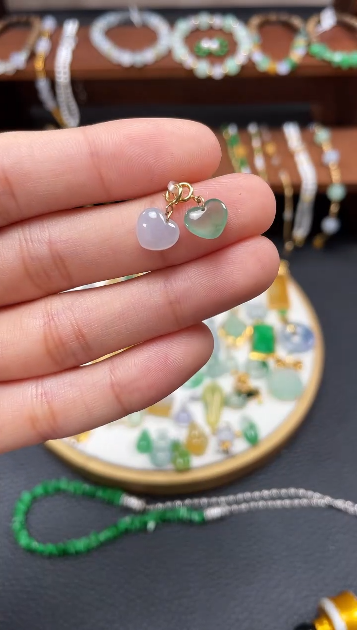 【闪购商品】翡翠吊坠(不含链)18K金镶嵌2个  JK643