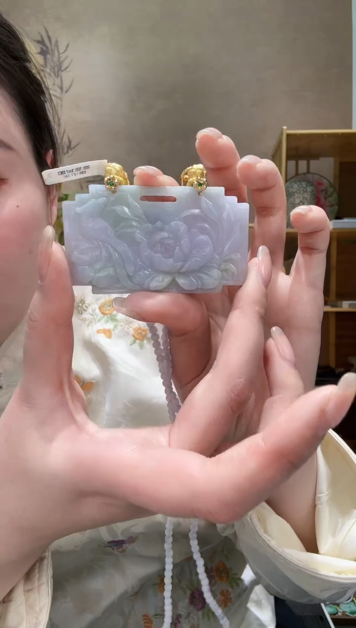 【闪购商品】翡翠颈饰未镶嵌吊坠