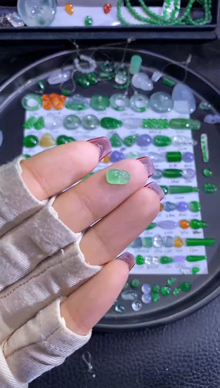 未镶嵌挂件翡翠貔貅