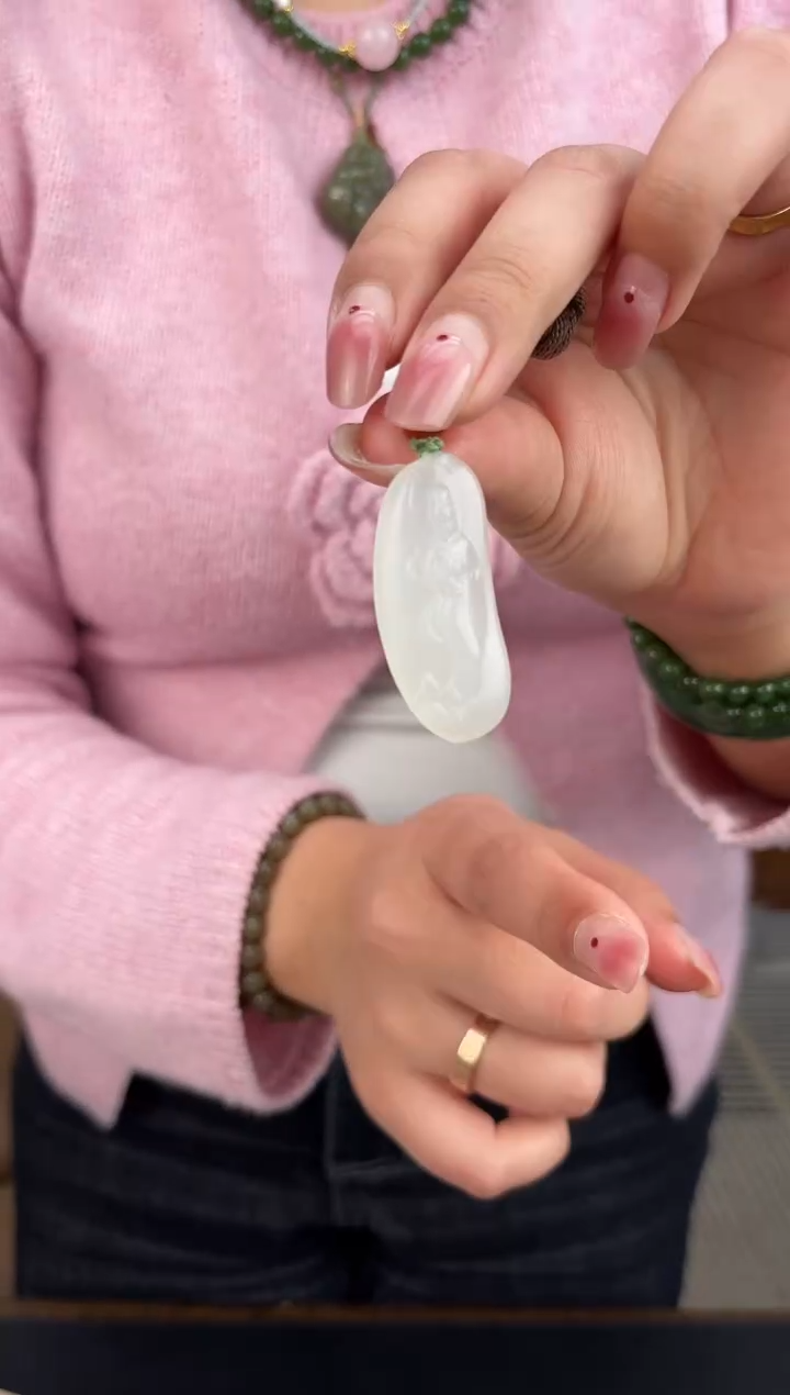 【闪购商品】和田玉吊坠(赠链)未镶嵌A-5和田玉吊坠