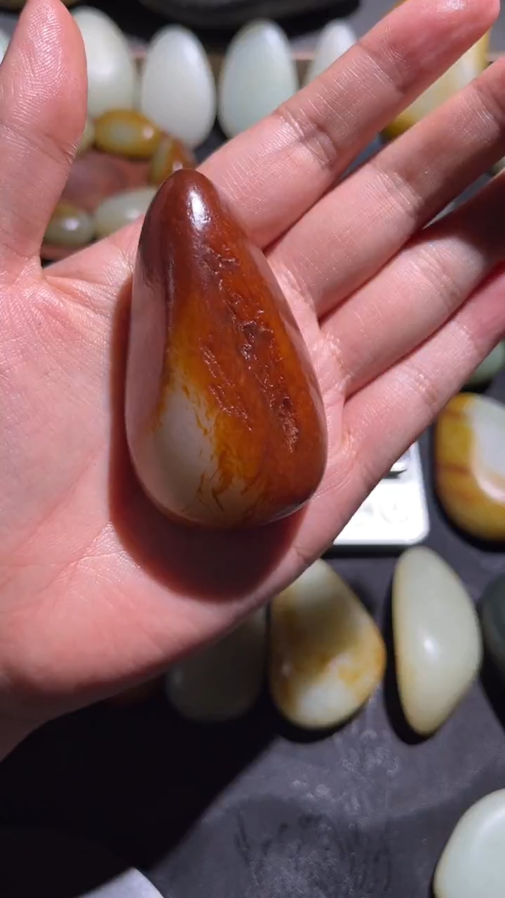 和田玉未镶嵌珠宝奇石C****I22和田玉