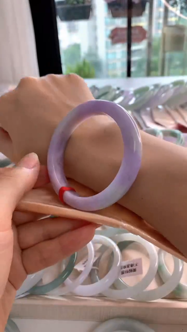 未镶嵌手镯翡翠54.7浓紫