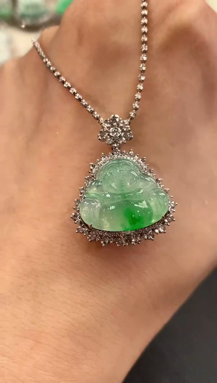 【闪购商品】翡翠吊坠(不含链)18K金镶嵌C111     