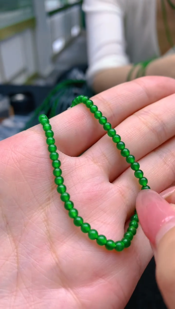 翡翠未镶嵌颈饰天然A货翡翠