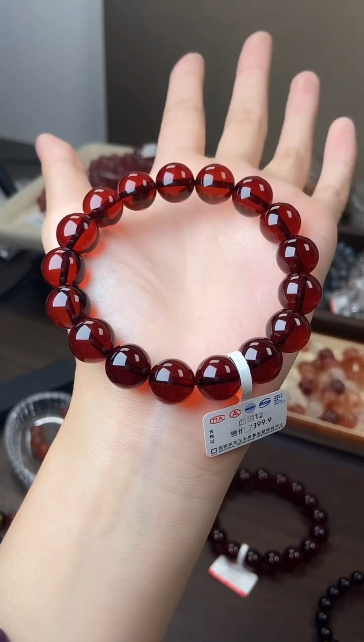 手链血珀未镶嵌12mm血珀
