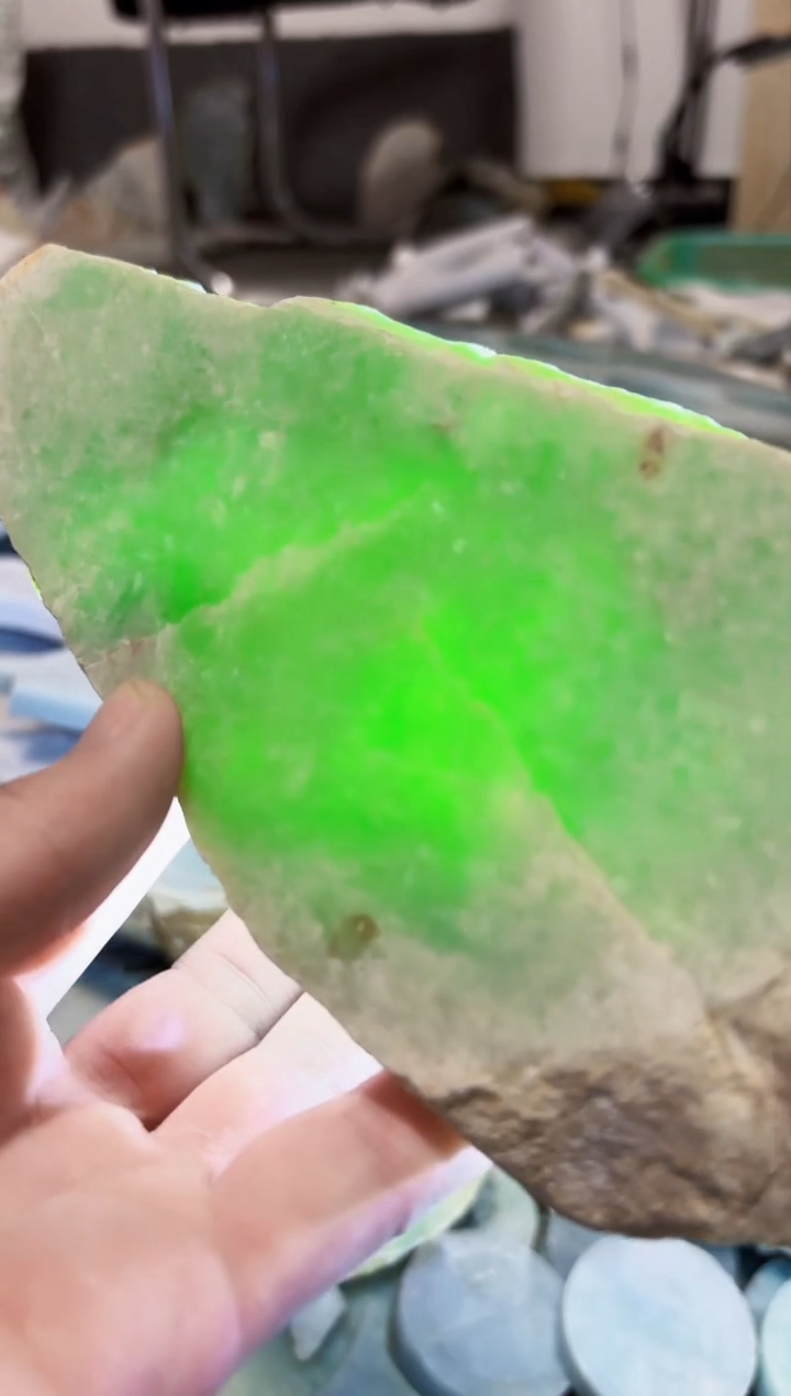 【闪购商品】翡翠颈饰未镶嵌A货白文1337