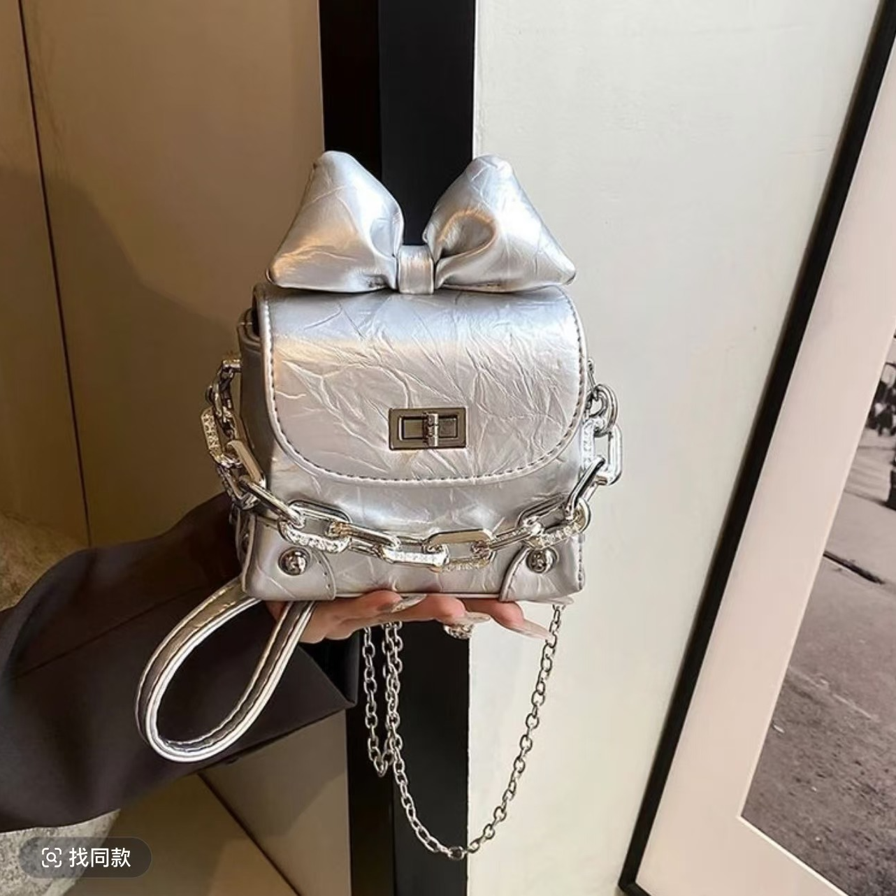 时尚银色链条包（无礼盒）单肩菱格肩包轻奢399