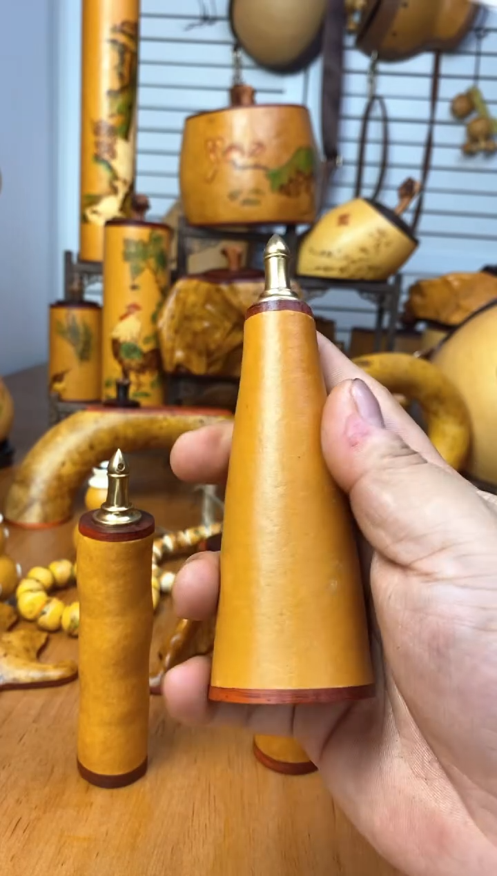 指****姆呼噜呼噜呼噜葫芦