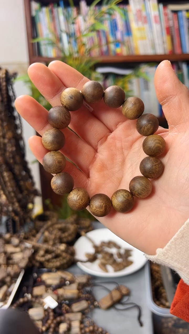 【闪购商品】沉香手串棋楠圆珠单圈